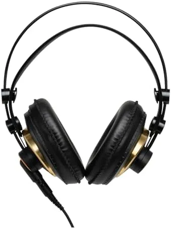 Close up of the suspension headband and velour ear cushion of the K240 Studio