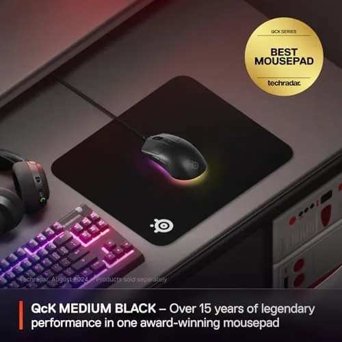 Close look at the SteelSeries QcK Medium Gaming Mousepad , Black , Non-Slip Silicone build quality
