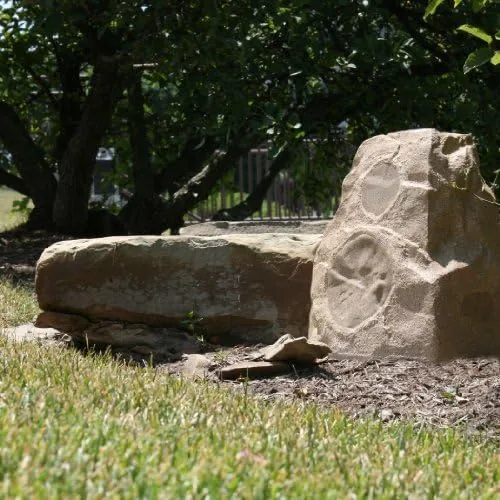 Close up of the front grille of the Klipsch rock speaker