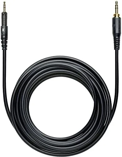 The ATH-M40x with its accessories laid out in an open box