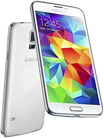 Back of the white Galaxy S5 showing the dimpled texture and camera