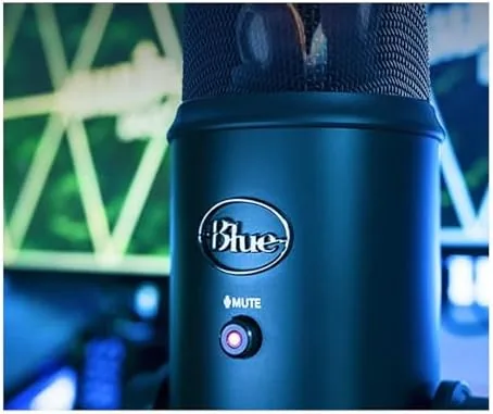 Close-up of the Blue Yeti pickup pattern dial in the cardioid position