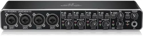 Close up of the front panel knobs and input jacks of the UMC404HD