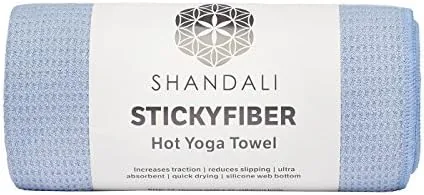 Testing the Hot Yoga Towel - Mat-Sized, Microfiber, Super Absorbent, Anti-Slip, Injury over two weeks