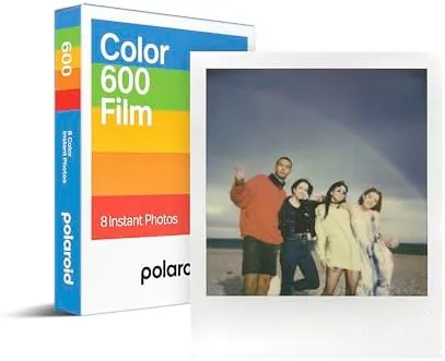 Polaroid 600 Film Review: Instant Photos With Warm Color