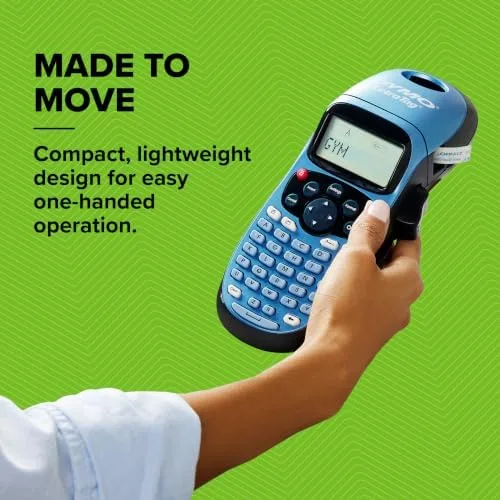 Close up of the LetraTag 100H keyboard and the graphical preview display
