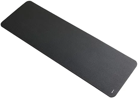 Testing the Amazon Basics Extra Thick Exercise Yoga Mat with Carrying Strap over two weeks