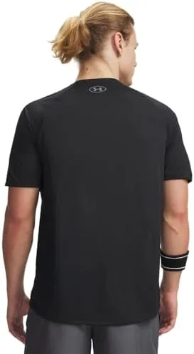 Close look at the Under Armour Men's Tech 2.0 Short-Sleeve T-Shirt build quality