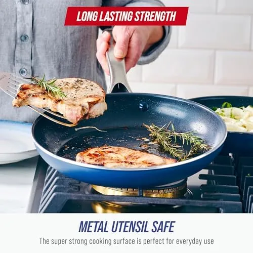 The Blue Diamond skillet next to a classic nonstick pan for comparison