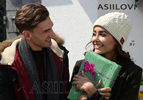 Another view of the Bluetooth Beanie for Women, Double-Layer Wool Lining Bluetooth Hat Beanie