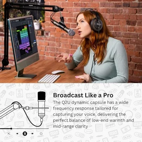 Recording a podcast with the SAMSON Q2U connected over USB