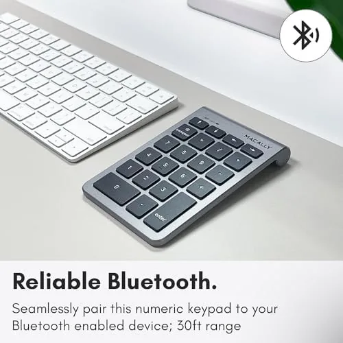 Close look at the Macally Bluetooth Number Pad for Laptop - Wireless Numeric Keypad build quality
