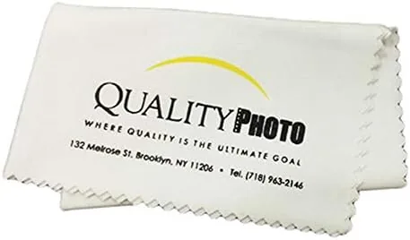 Comparison of INSTAX Mini white frame and color frame prints