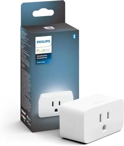 Philips Hue Smart Plug Review: Making Dumb Lamps Speak Hue