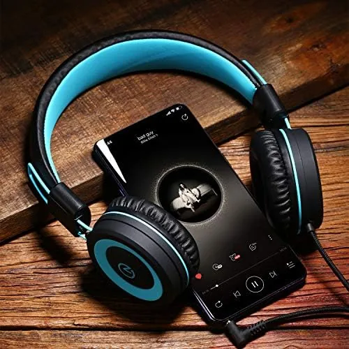 Close look at the noot products K11 Kids Headphones Wired 3.5mm Jack Stereo Tangle-Free build quality
