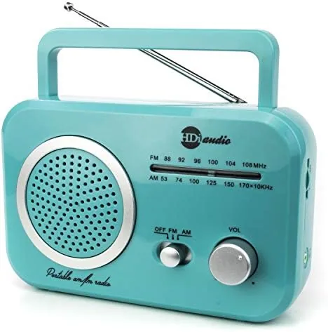 Close look at the Radio Teal/Silver Premium Home Vintage Portable Retro Radio Classic AM/FM build quality