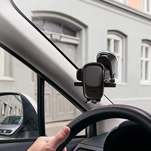 Phone held securely in the iOttie one touch cradle