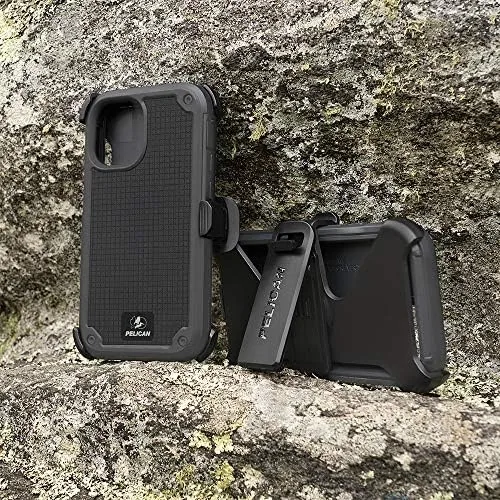 Close look at the CASE-MATE PELICAN - SHIELD Series - G10 Case for iPhone build quality