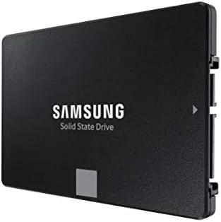 Detail shot of the Samsung SSD 870 EVO SATA III 2.5" 1TB, Read Speeds features