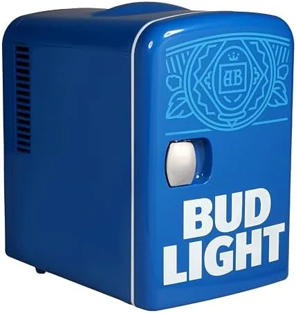 Testing the CURTIS Budweiser MIS135BUD, Mini Portable Compact Personal Fridge Cooler, 4 over two weeks