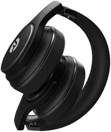 Close look at the Raycon The Everyday Wireless Bluetooth Over Ear Headphones, with Active build quality
