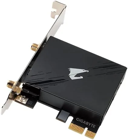 Close look at the GIGABYTE WiFi 6E GC-WBAX210 (2x2 802.11ax/ Tri-Band WiFi/Bluetooth 5.2/ PCIe Expansion Card) build quality