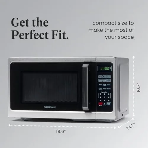 A bowl of chili being reheated inside the Farberware microwave