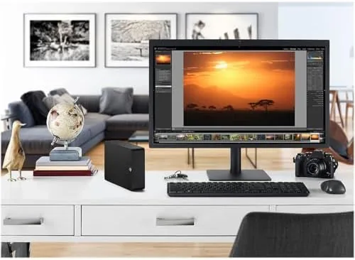 The Seagate 8TB Expansion Desktop Hard Drive | USB 3.0 (STKP8000400) in real use