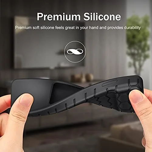 The Fintie Silicone Case for Apple TV 4K / HD Siri in real use