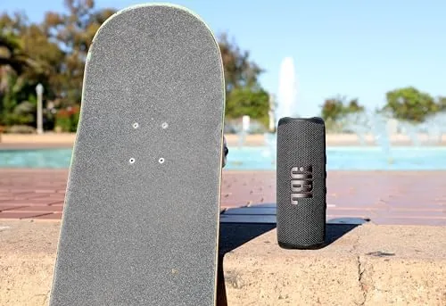 Testing the JBL Flip 6 - Portable Waterproof Speaker - Black | over two weeks