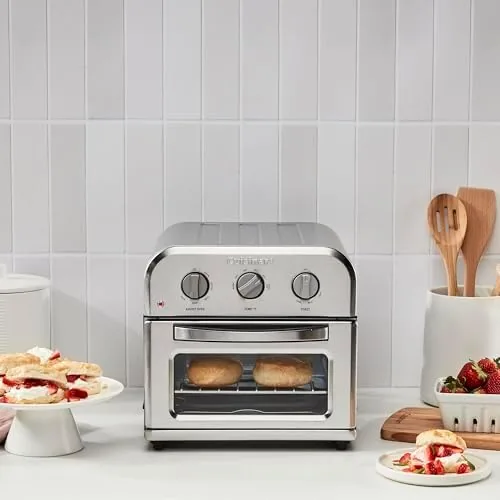 Close look at the Cuisinart Compact Air Fryer Toaster Oven, Stainless Steel Fryer with build quality
