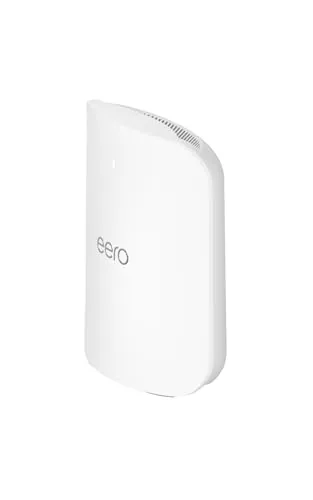 Close up of the Ethernet ports on the back of the eero Max 7