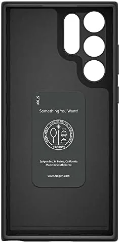 The Spigen Thin Fit for Samsung Galaxy S22 Ultra - Black in real use