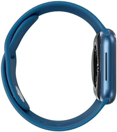 The Apple Watch Series 7 (GPS, 45mm) Blue Aluminum Case with in real use