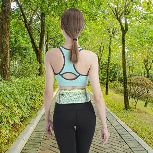 Testing the USHAKE Slim Running Belt, Workout Fanny Pack for Men Women,Exercise over two weeks