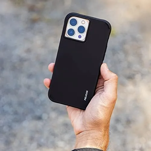 The Pelican - Protection Pack - Tough Case & Screen Protector in real use