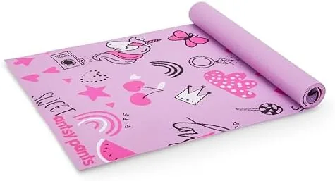 Testing the Antsy Pants Yoga Mat for Stretching and Yoga over two weeks