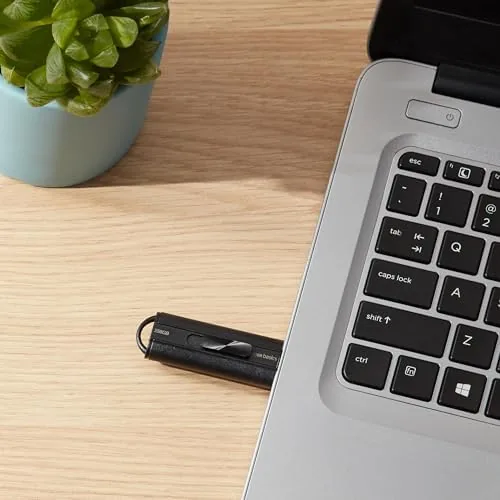 The Amazon Basics 256 GB Ultra Fast USB 3.1 Flash Drive in real use
