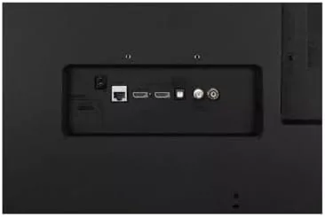 Comparison of the LG panel, a plain monitor, and a larger smart TV