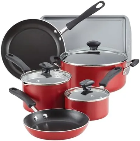 The Farberware skillet being washed gently in the sink after cooking