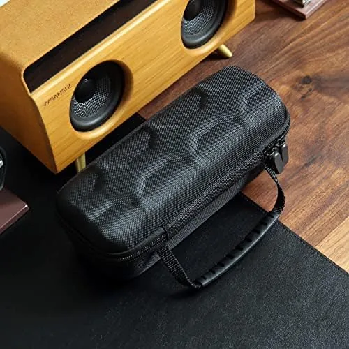 Another view of the Watch Travel Case for Men and Women Portable Single Watch