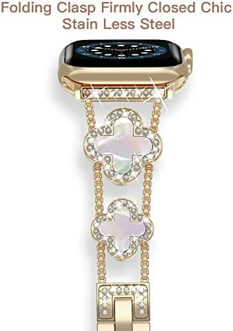 Close up of the clover crystal pattern and polished metal links of the band