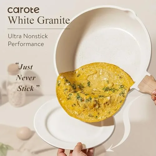 The CAROTE set beside a stainless steel pot and a cast iron skillet for comparison