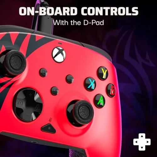 Racing game in motion with the controller's trigger stops active
