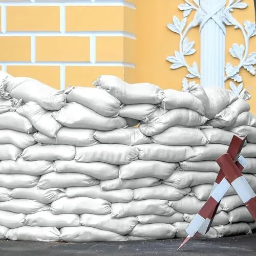 Another view of the 300 Pcs White Sand Bags with Ties 16 x 26
