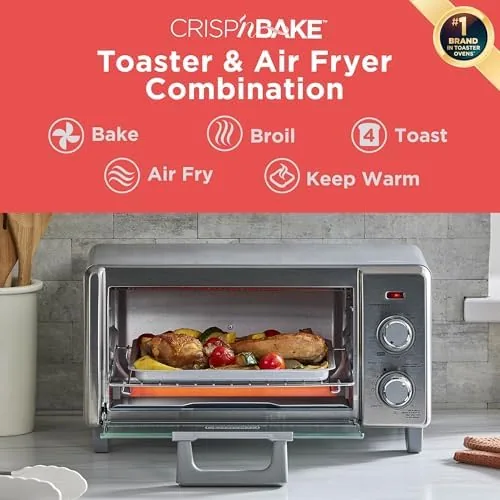 Close up of the BLACK+DECKER oven dials and front door