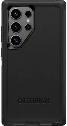 The OtterBox Samsung Galaxy S24 Ultra Defender Series - Forest Ranger in real use
