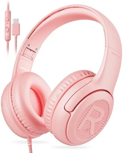 Testing the awatrue AT2 Kids Headphones for School Travel, 85/94dB Safe Volume over two weeks