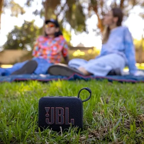 Close look at the JBL Go 4 - Ultra-Portable, Waterproof and Dustproof Bluetooth Speaker build quality