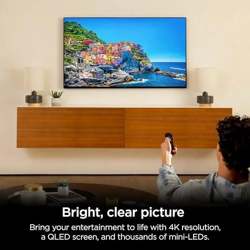 Close look at the Roku Smart TV ,  65-Inch Pro Series 4K QLED RokuTV build quality